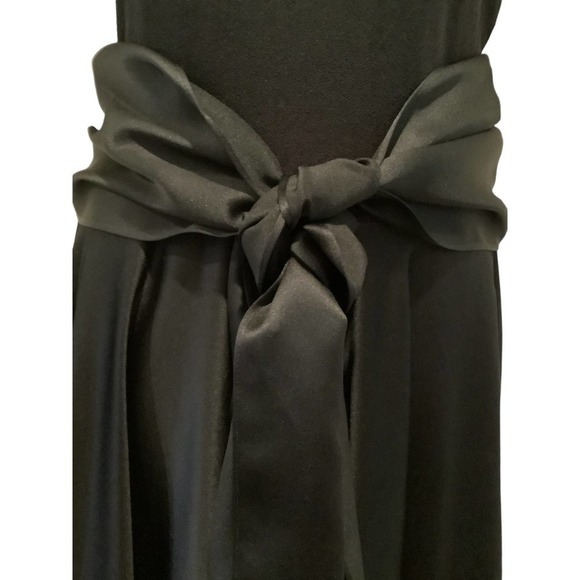 CDC EVENING CAREN DESIREE COMPANY BLACK SATIN FORMAL GOWN 10 - Picture 3 of 11